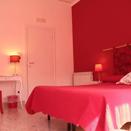 Amelie Hotel 3*